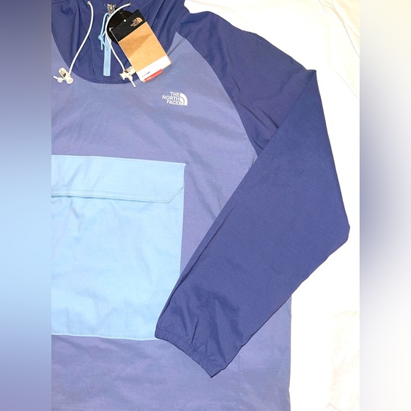 The North Face Men’s Fanorak Jacket - Picture 4 of 10